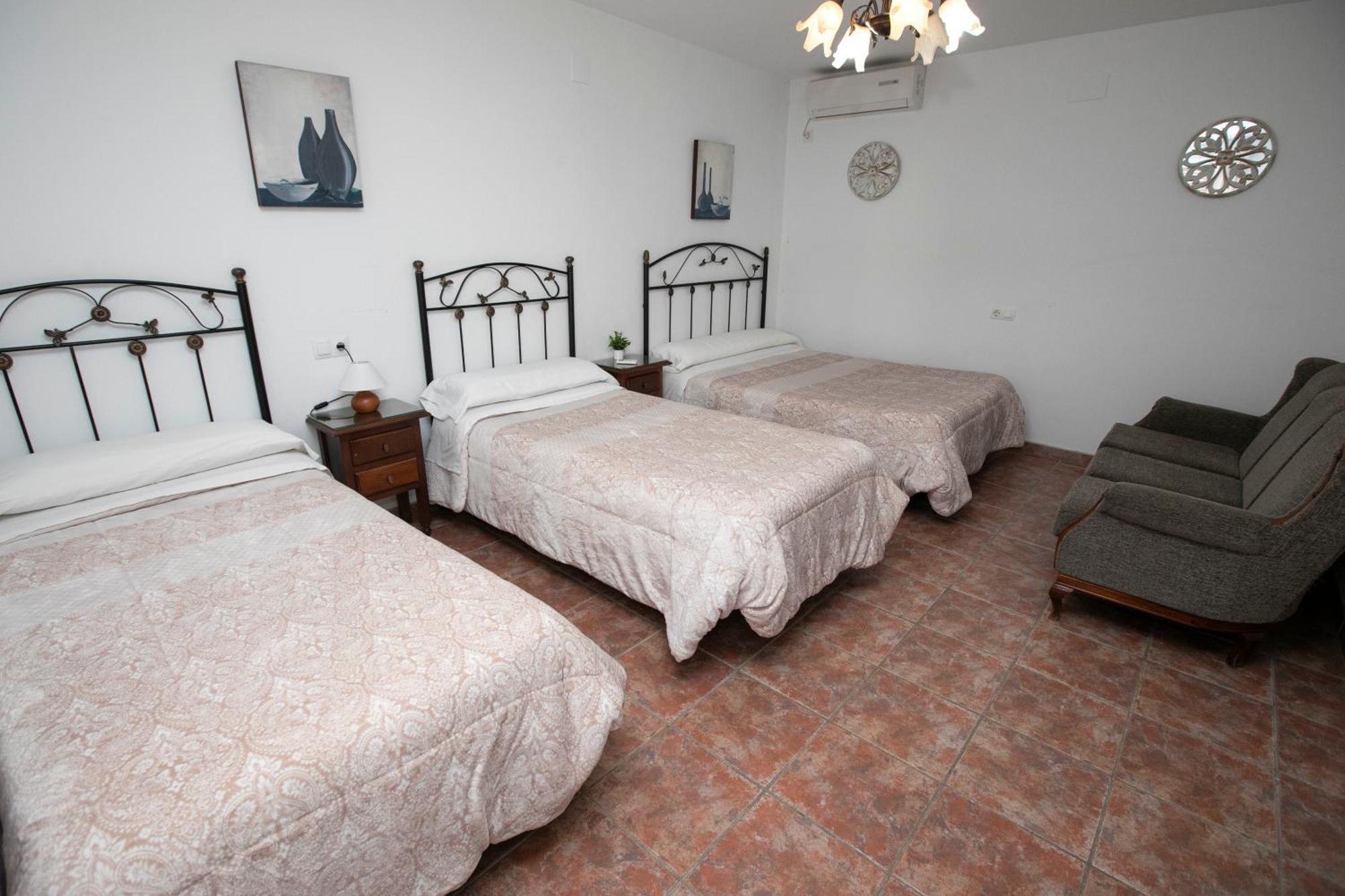 El Olmo Pension Posadas Buitenkant foto